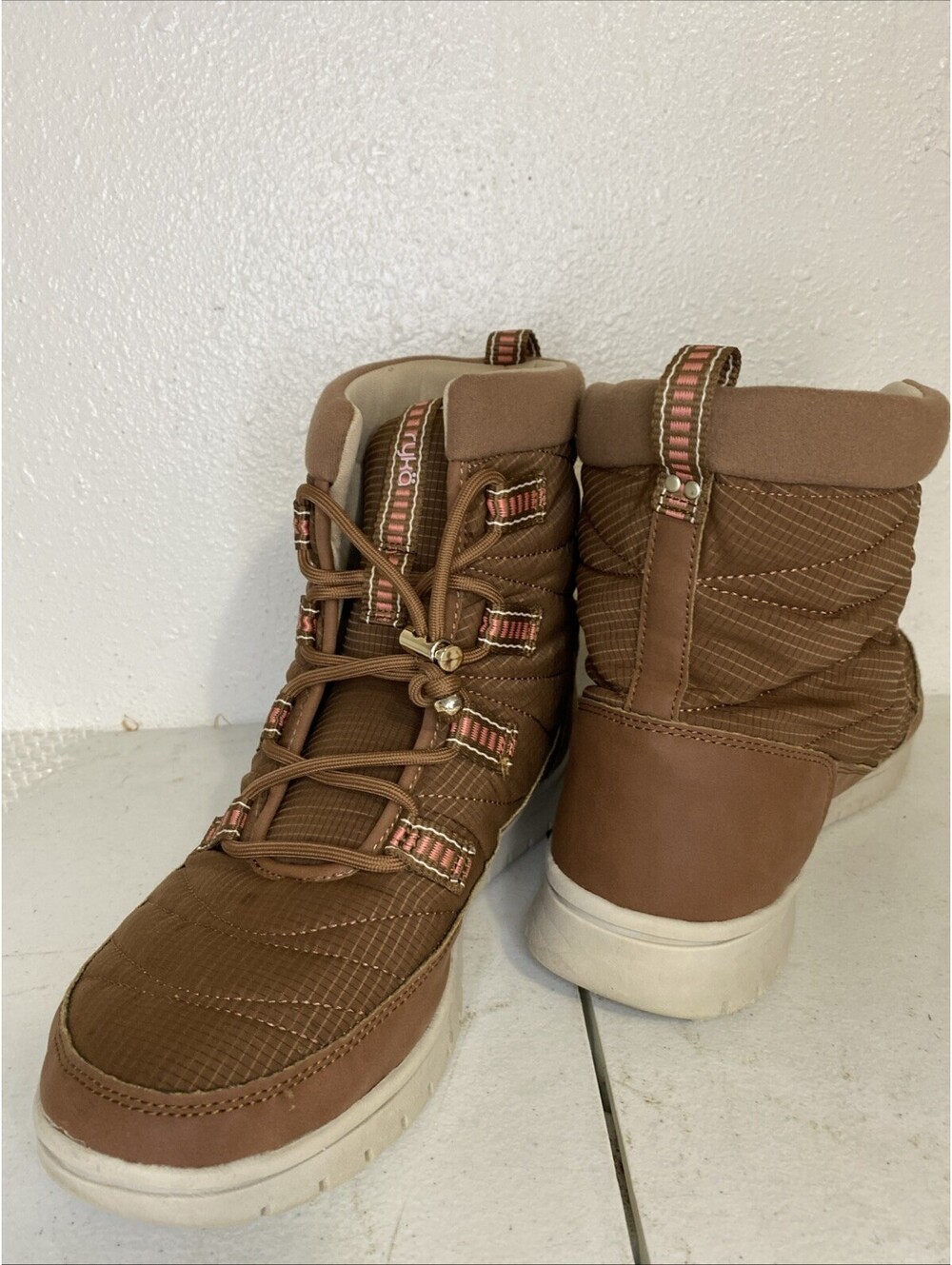 Ryka Women's Senna Snow Boot Brown/pink Size 11m